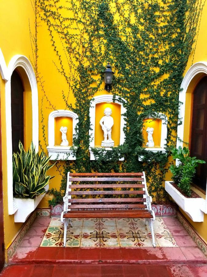 Casa Del Agua Bed & Breakfast Гранада Екстериор снимка