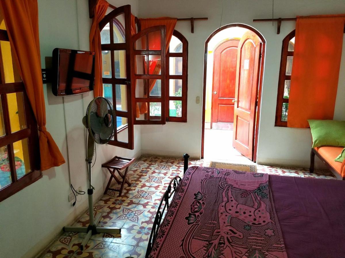 Casa Del Agua Bed & Breakfast Гранада Стая снимка