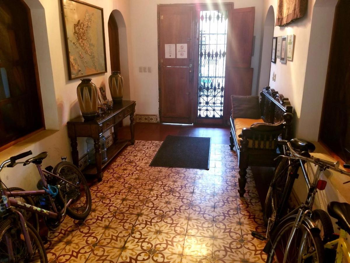 Casa Del Agua Bed & Breakfast Гранада Екстериор снимка