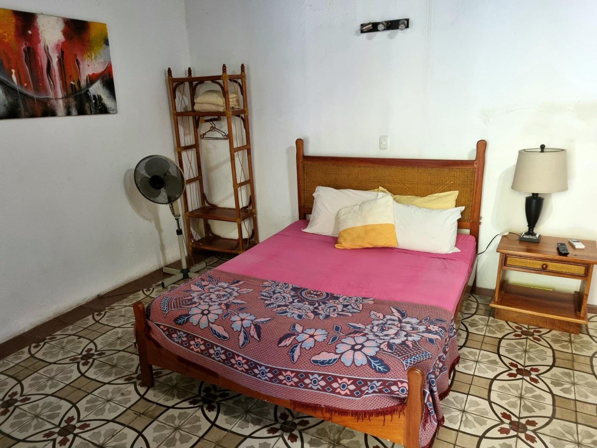Casa Del Agua Bed & Breakfast Гранада Стая снимка
